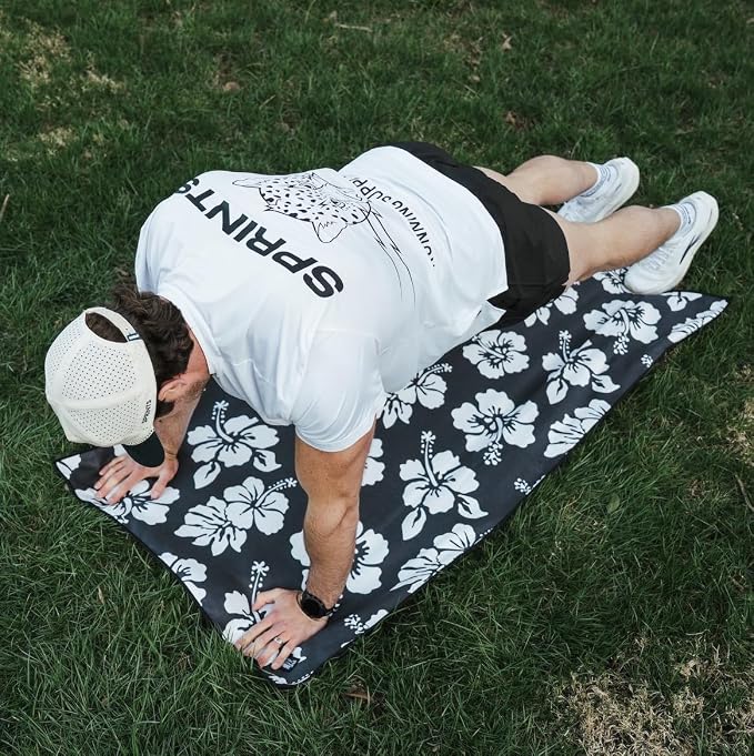 Sprints Athletic Running Towel, Full-Sized, Car Seat Cover - Performance Microfiber (Flex on the Beach - Black w/Snaps) - Image 9