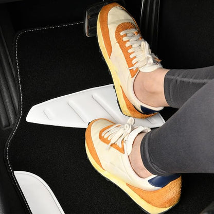 CAR PASS Waterproof Universal Fit Car Floor Mats, Car Mats Fit for SUV,Vans,sedans, Trucks,Set of 4pcs Car Carpet with Driver Heel Pad (White) - Image 4
